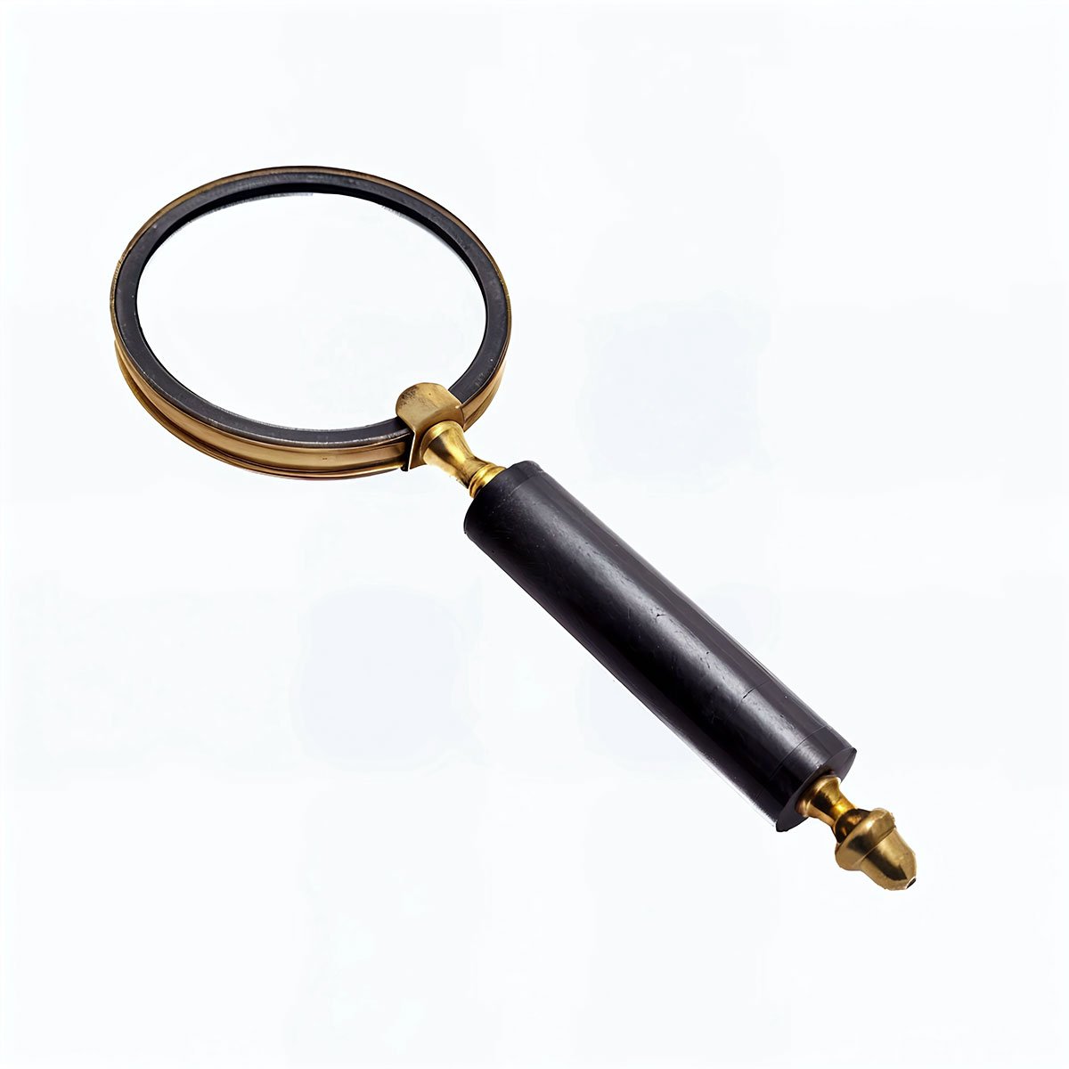 Classic Handheld Magnifying Glass with Wooden Handle – CDNY